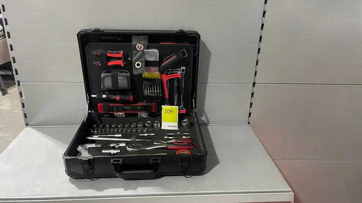 Werkzeugkoffer / Werkzeugset
